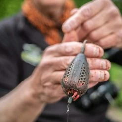 Coarse & Match Shop Korum Grub Feeders V2