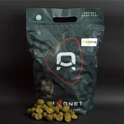 Magnet Baits Cream8 Boilies 16mm 2kg Bait Shop